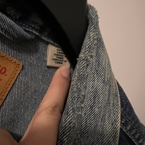 Levi’s Mens trucker Denim Jacket - Picture 3 of 10